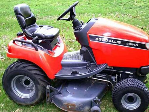 AGCO lawn tractors 516G