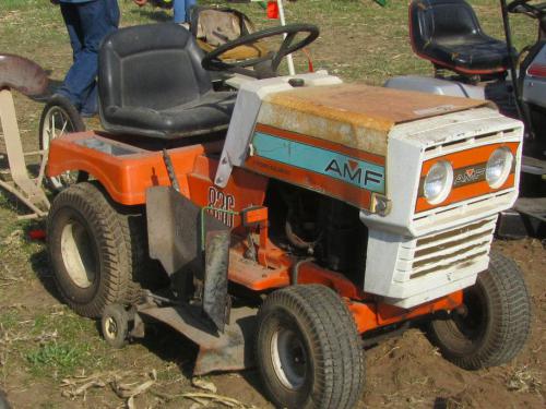 AMF lawn tractors 1281