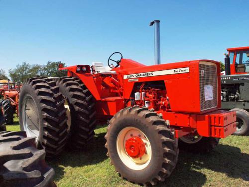 Allis Chalmers 220