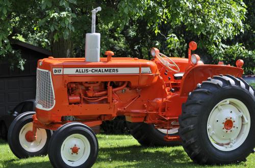 Allis Chalmers D17