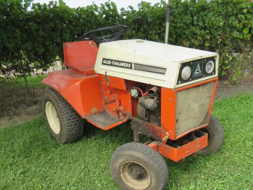 Allis Chalmers lawn tractors 310