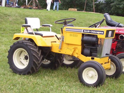 Allis Chalmers lawn tractors B-210