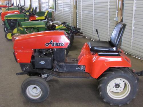 Ariens lawn tractors GT17