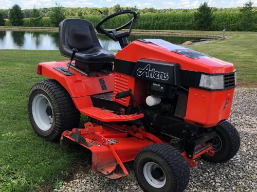 Ariens lawn tractors HT18