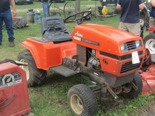 Ariens lawn tractors S-16