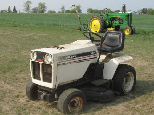 Bolens lawn tractors 3114G