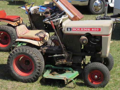 Bolens lawn tractors 850