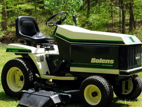 Bolens lawn tractors GT-2000