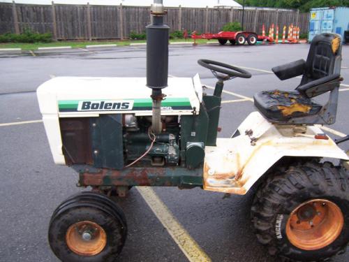 Bolens lawn tractors HDT-1000