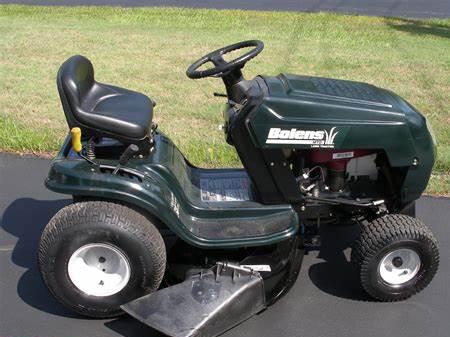 Bolens lawn tractors M762F