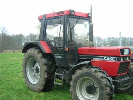 CaseIH 844 XL