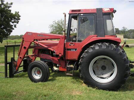 CaseIH 885