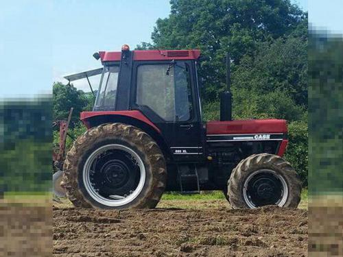 CaseIH 885XL