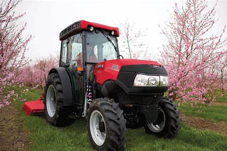 CaseIH Farmall 100N