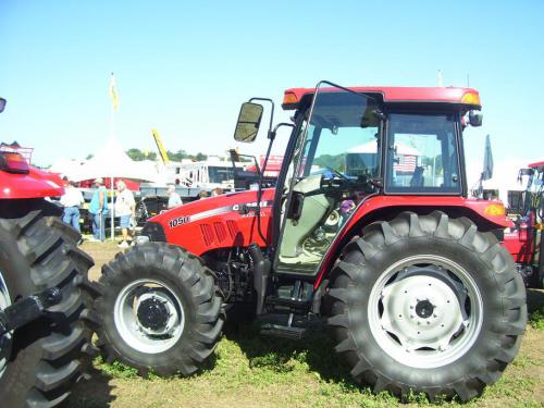 CaseIH Farmall 105U