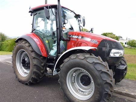 CaseIH Farmall 115C