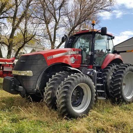 CaseIH Magnum 235