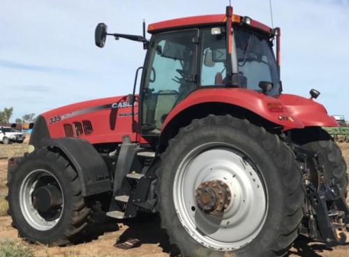 CaseIH Magnum 335