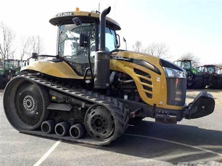 Challenger MT765E