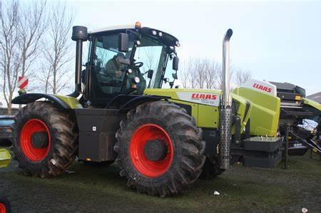 Claas 3300 Trac