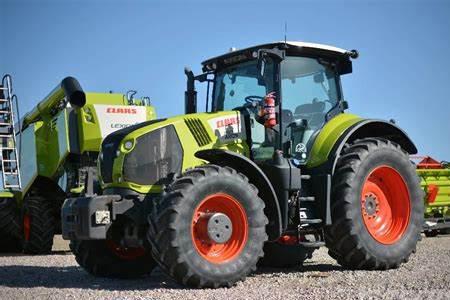 Claas Axion 850