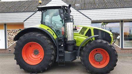 Claas Axion 920