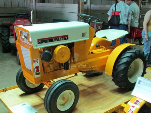 Cub Cadet lawn tractors 100