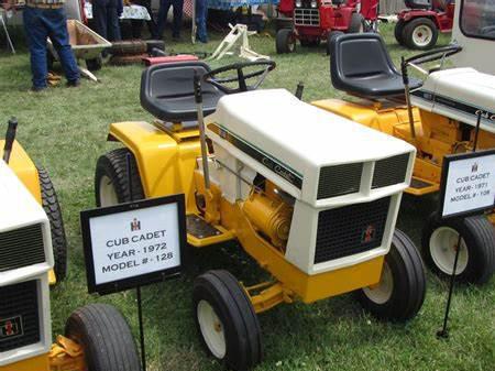 Cub Cadet lawn tractors 108