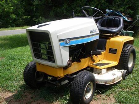 Cub Cadet lawn tractors 1105