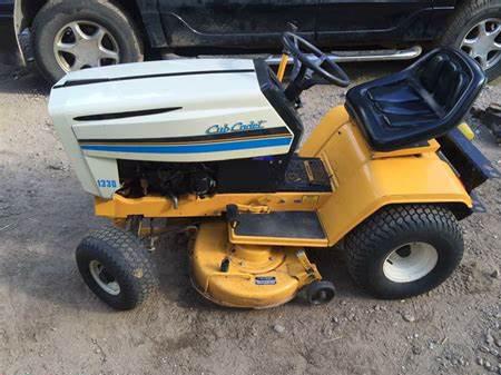 Cub Cadet lawn tractors 1330