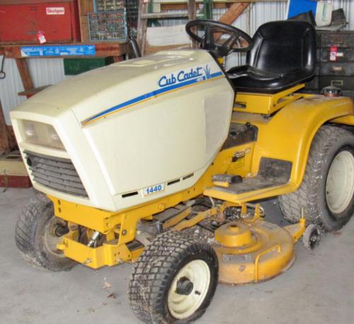 Cub Cadet lawn tractors 1440