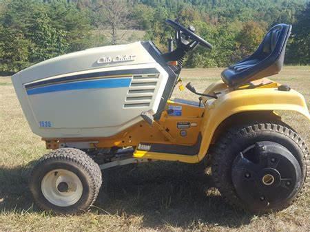 Cub Cadet lawn tractors 1535