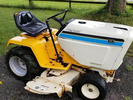 Cub Cadet lawn tractors 1606