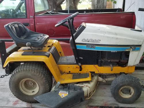 Cub Cadet lawn tractors 1620