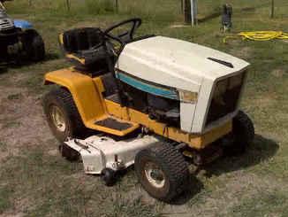 Cub Cadet lawn tractors 1715