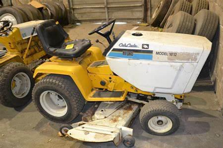 Cub Cadet lawn tractors 1812