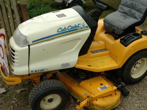 Cub Cadet lawn tractors 3185