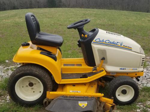 Cub Cadet lawn tractors GT 2186