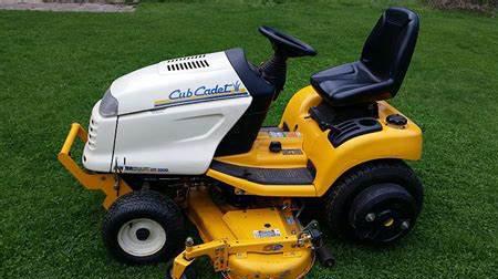 Cub Cadet lawn tractors GT 3200