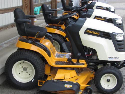 Cub Cadet lawn tractors GTX 1054