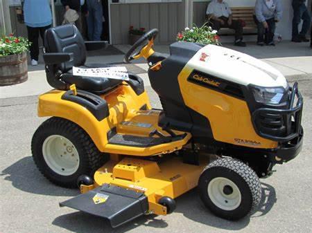 Cub Cadet lawn tractors GTX 2154LE