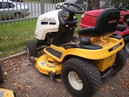 Cub Cadet lawn tractors LT1042