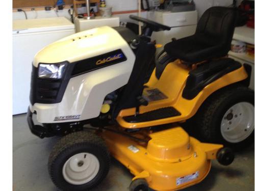 Cub Cadet lawn tractors SLTX 1054