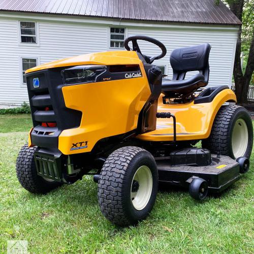 Cub Cadet lawn tractors XT1 ST54