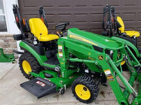 Deere 1025R