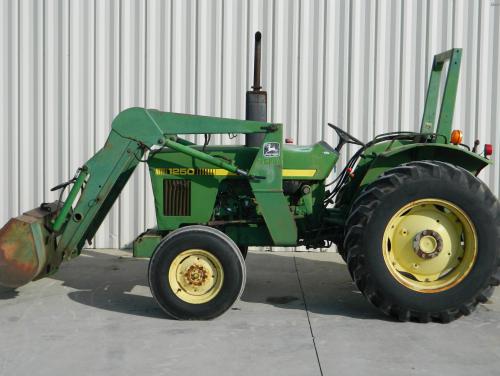 Deere 1250