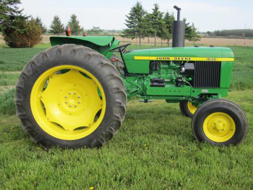 Deere 1830