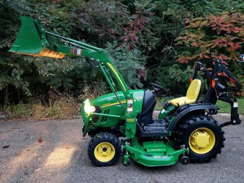 Deere 2320