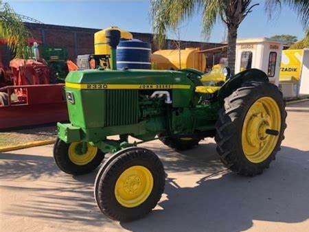 Deere 2330