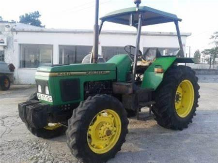 Deere 2400